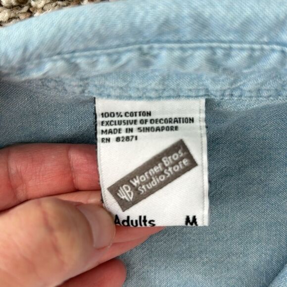 Vintage 90s Warner Brothers Longsleeve Looney Tunes Denim Buttonup Top Medium - Picture 11 of 11